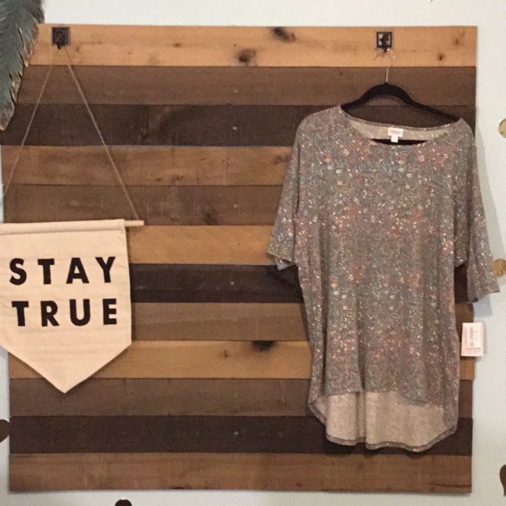 NWT Lularoe Irma 2XL